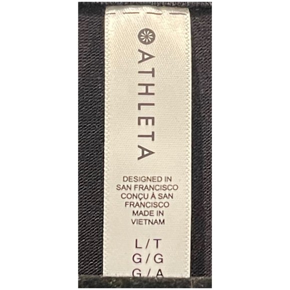 ATHELTA Round Neck Short Sleeve Black Top - Picture 2 of 4